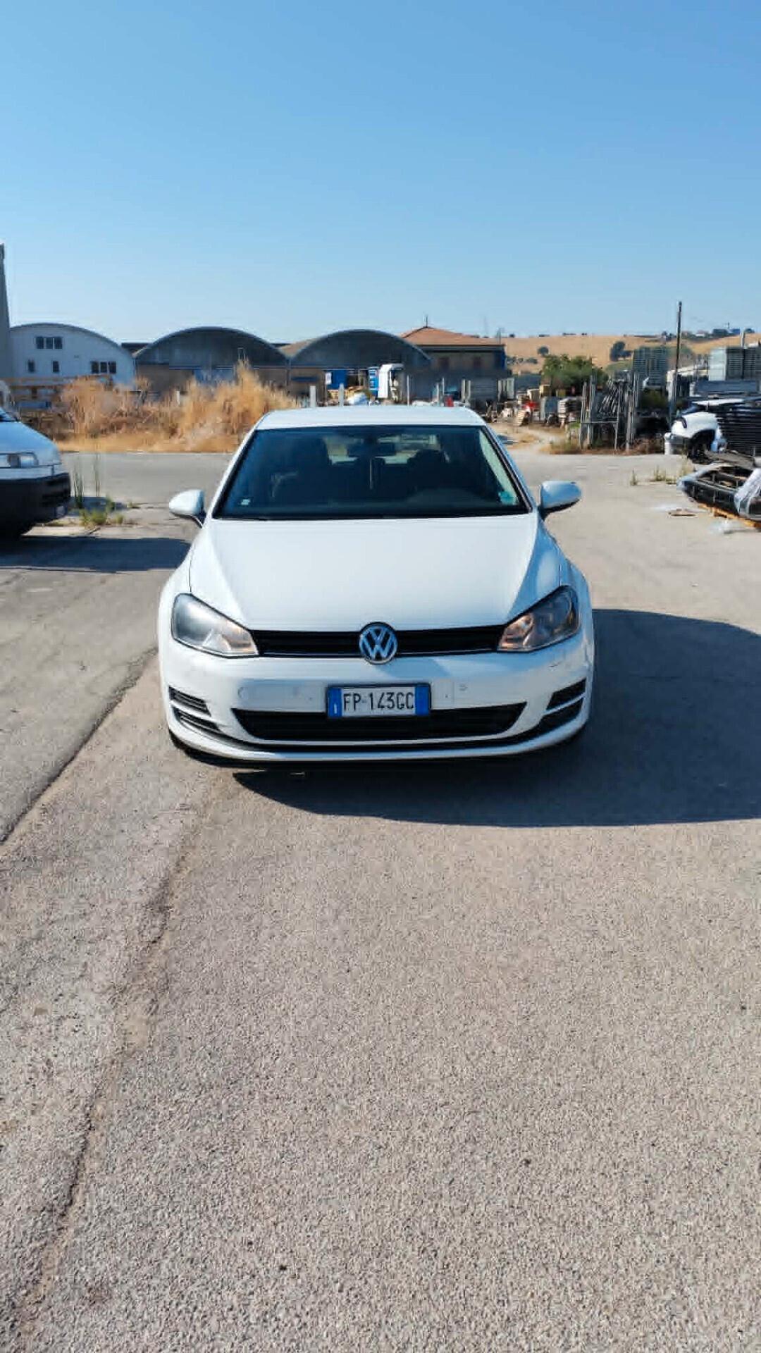 Volkswagen Golf 2.0 TDI 5p. Highline BlueMotion Technology
