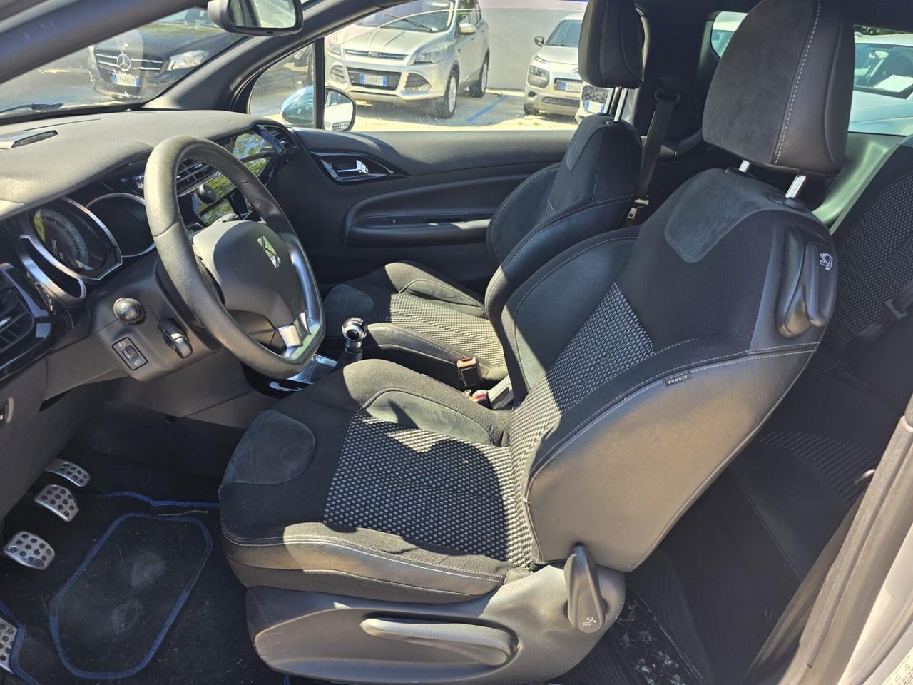 Ds DS3 3 1.6 e-HDi 90 airdream So Chic