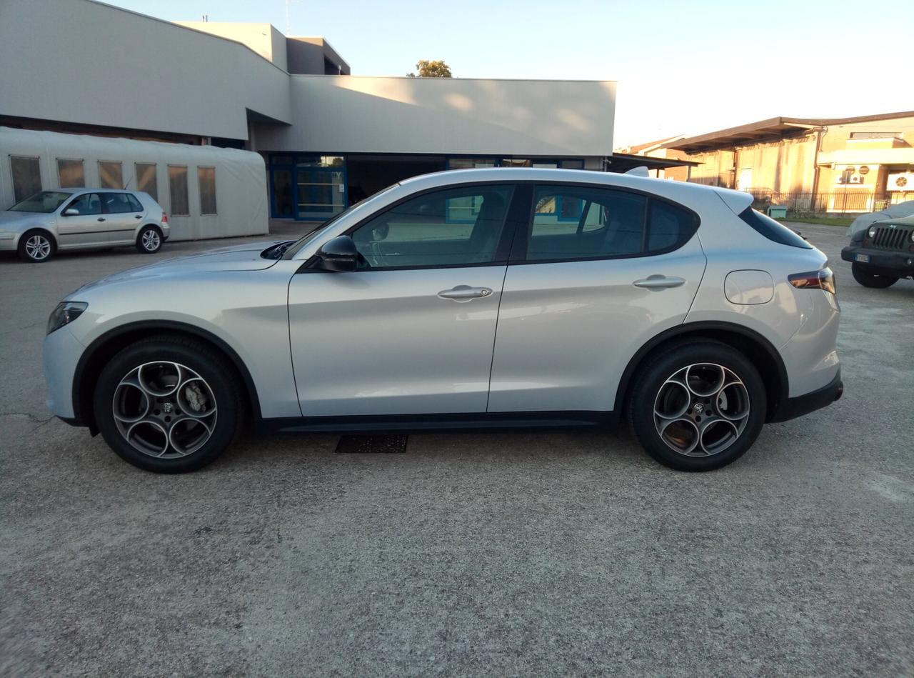 Alfa Romeo Stelvio 2.2 Turbodiesel 210 CV AT8 Q4 Sprint