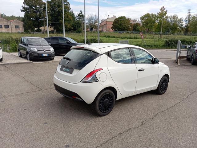 LANCIA Ypsilon *PROMO* 1.0 5 porte S&S Hybrid Ecochic Silver