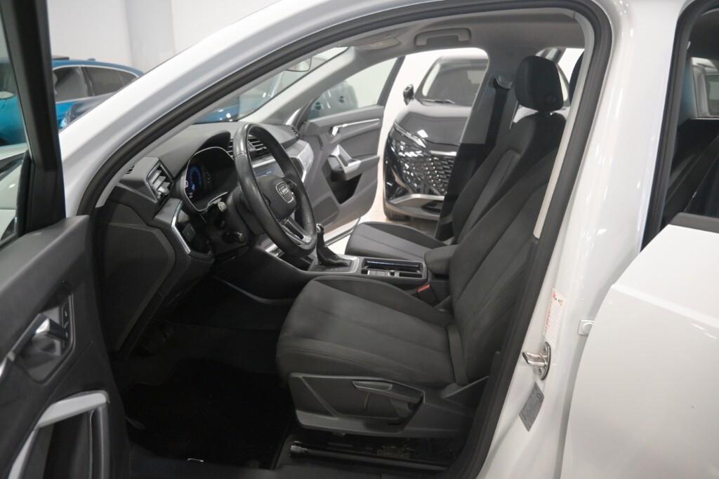 Audi Q3 35 TDI quattro S tronic Business