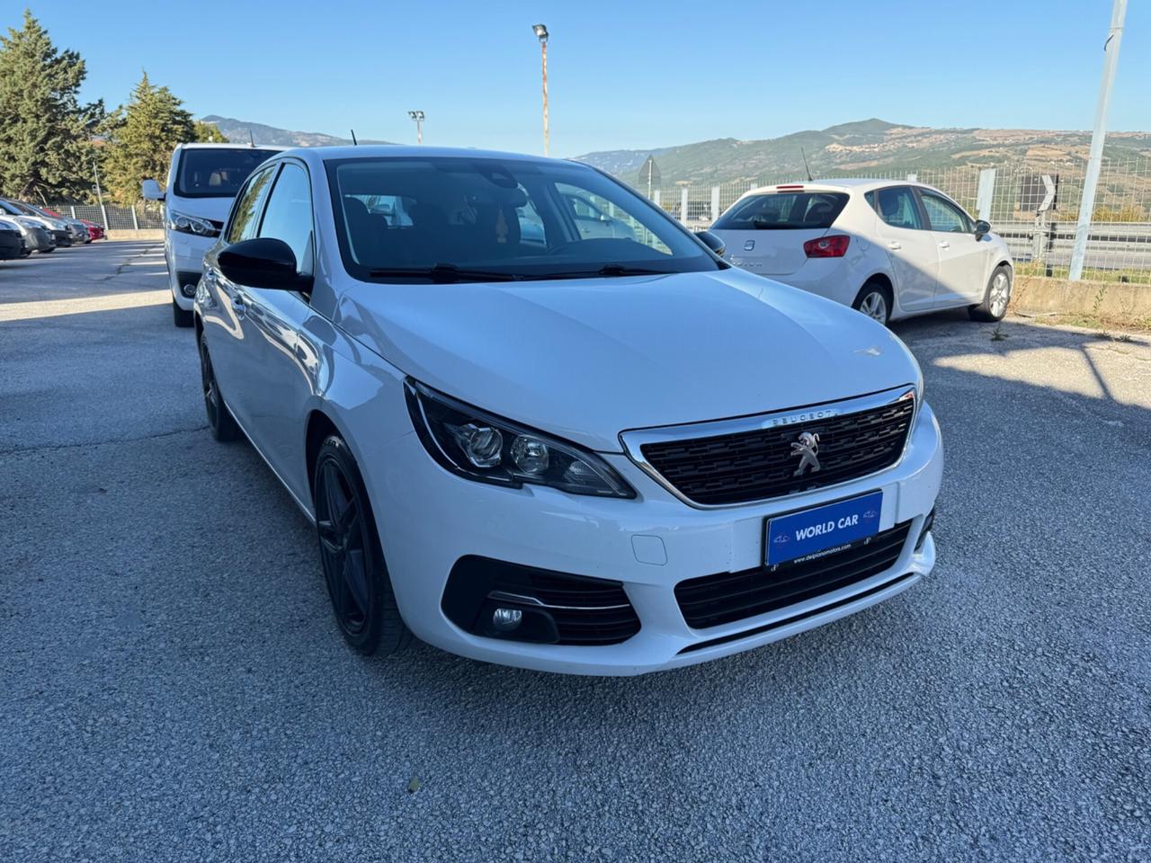 Peugeot 308 BlueHDi 130 S&S Allure