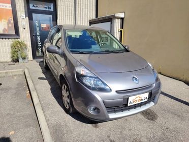 RENAULT Clio 1.2 16V 5 porte Luxe NEOPATENTATI
