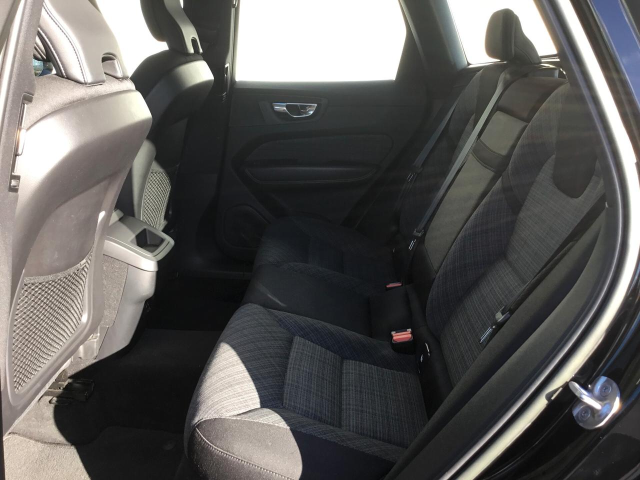 Volvo XC 60 XC60 B4 (d) automatico Core