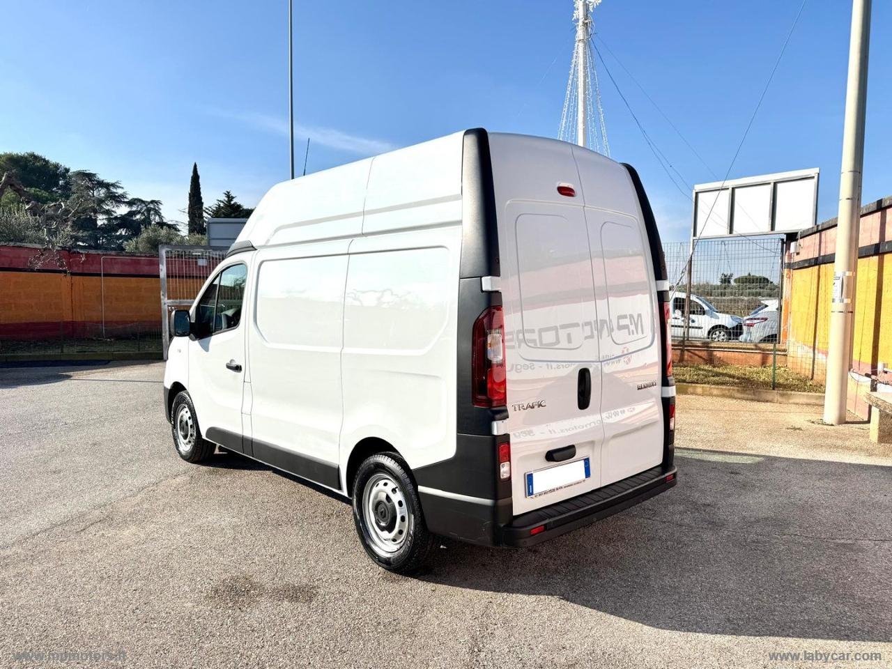 TRAFIC TETTO ALTO 2.0 145CV