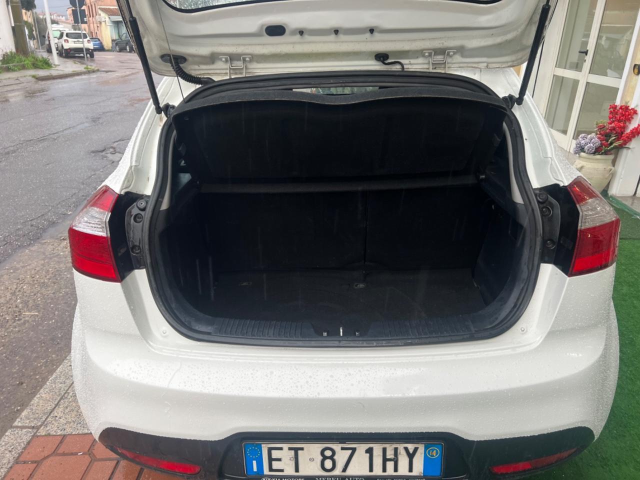 Kia Rio 1.1 CRDi 5p. Active