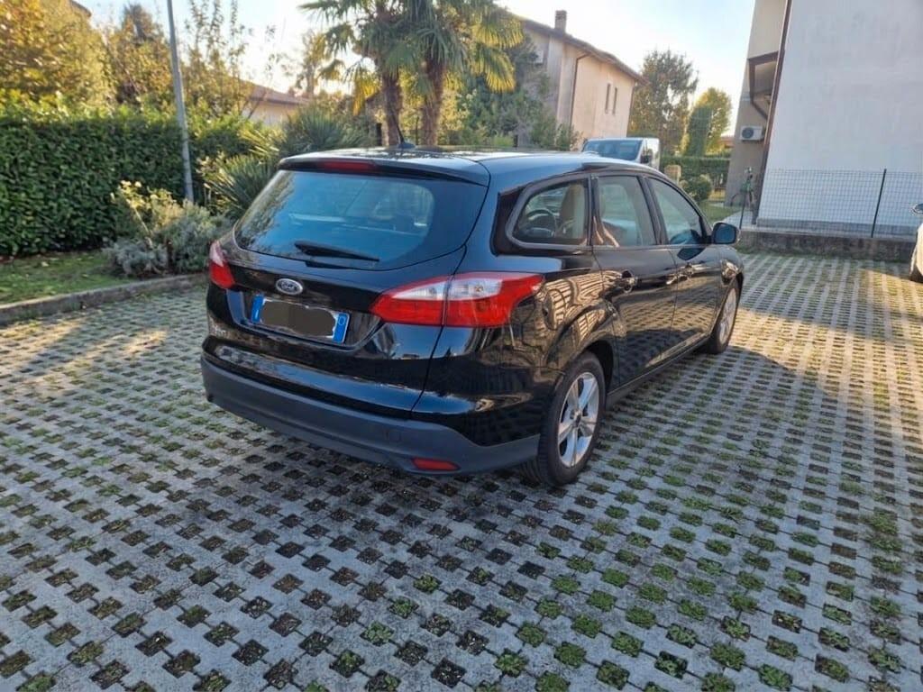 Ford Focus 1.6 TDCi 115CV SW Business