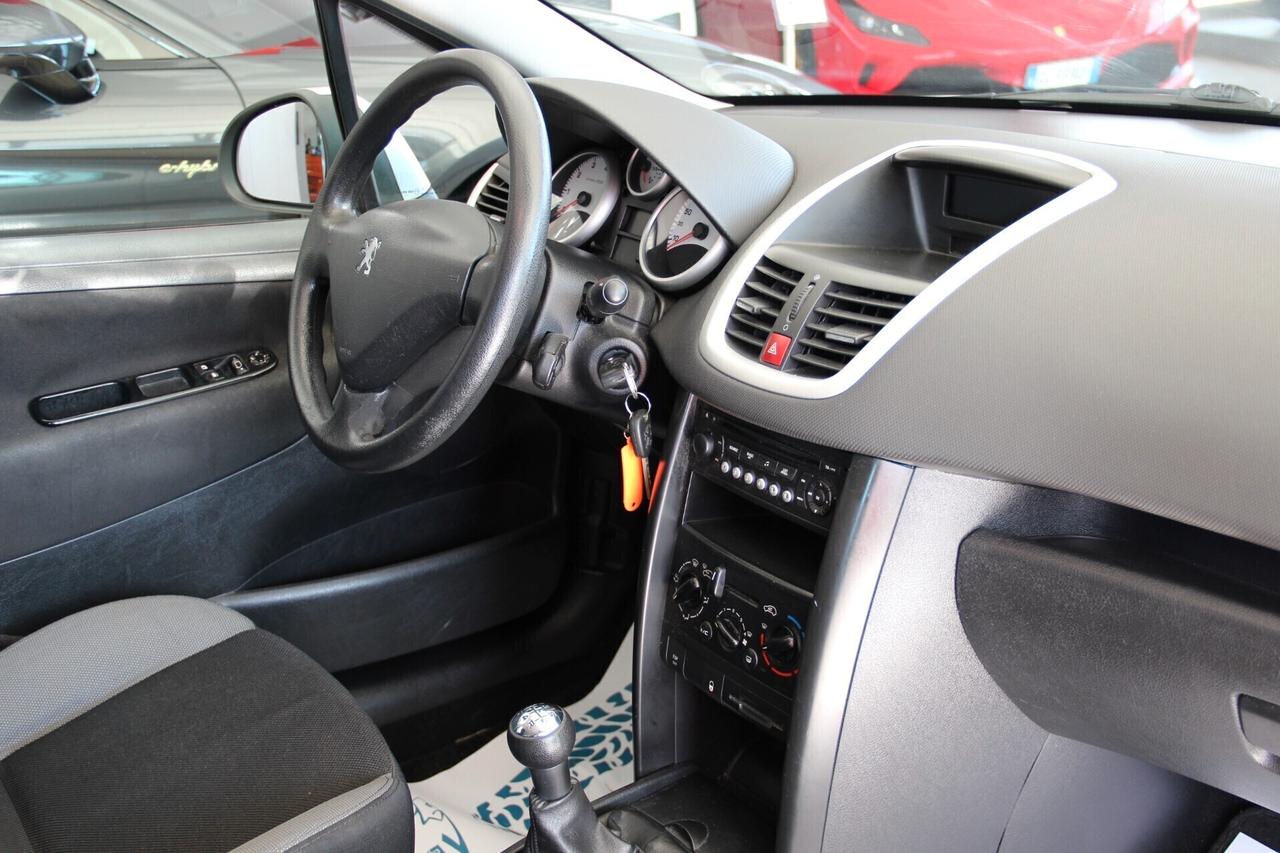 Peugeot 207 1.4 8V 75CV GPL (GAS)