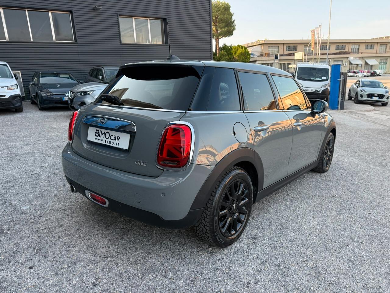 Mini One 1.5 Business 102cv 5p