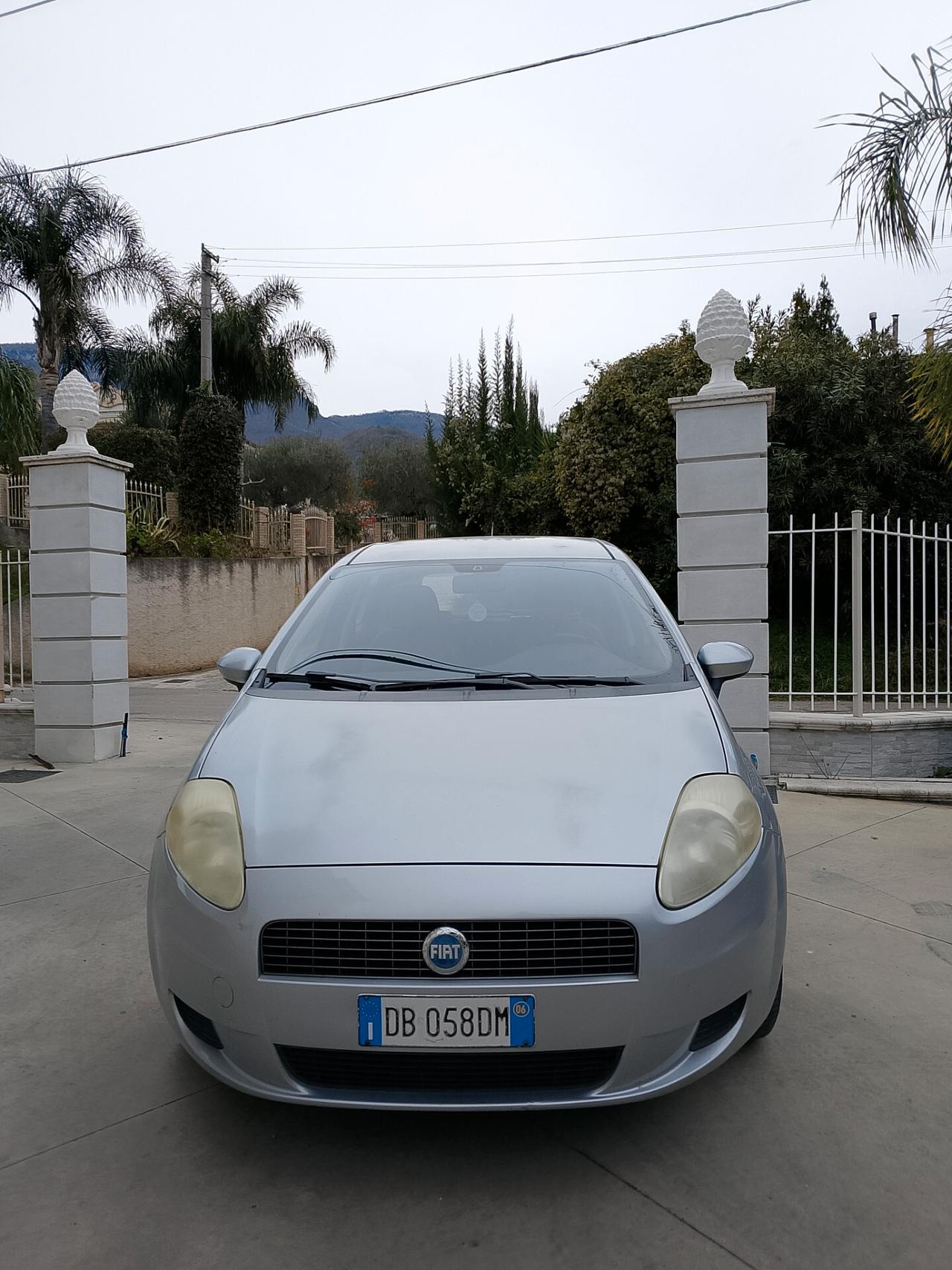 Fiat Grande Punto 1.4 benzina GPL