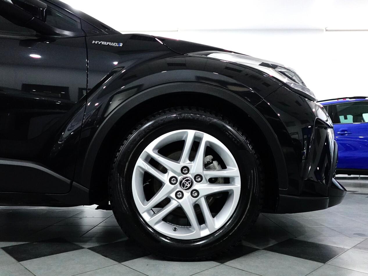 Toyota C-HR 1.8 E-CVT HYBRID 122 CV BUSINESS