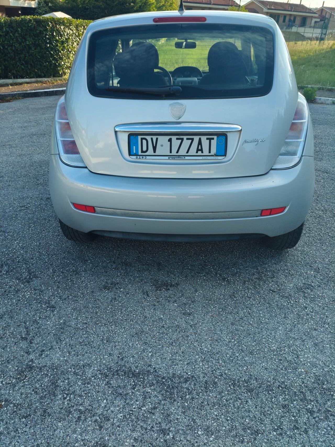 Lancia Ypsilon 1.3 diesel 115 000 km