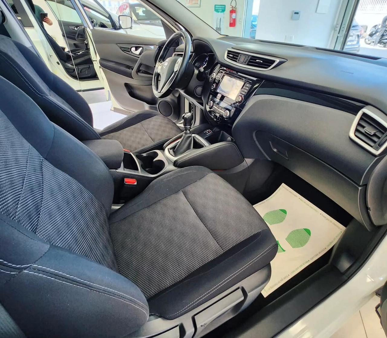 Nissan Qashqai 1.5 dCi Tekna