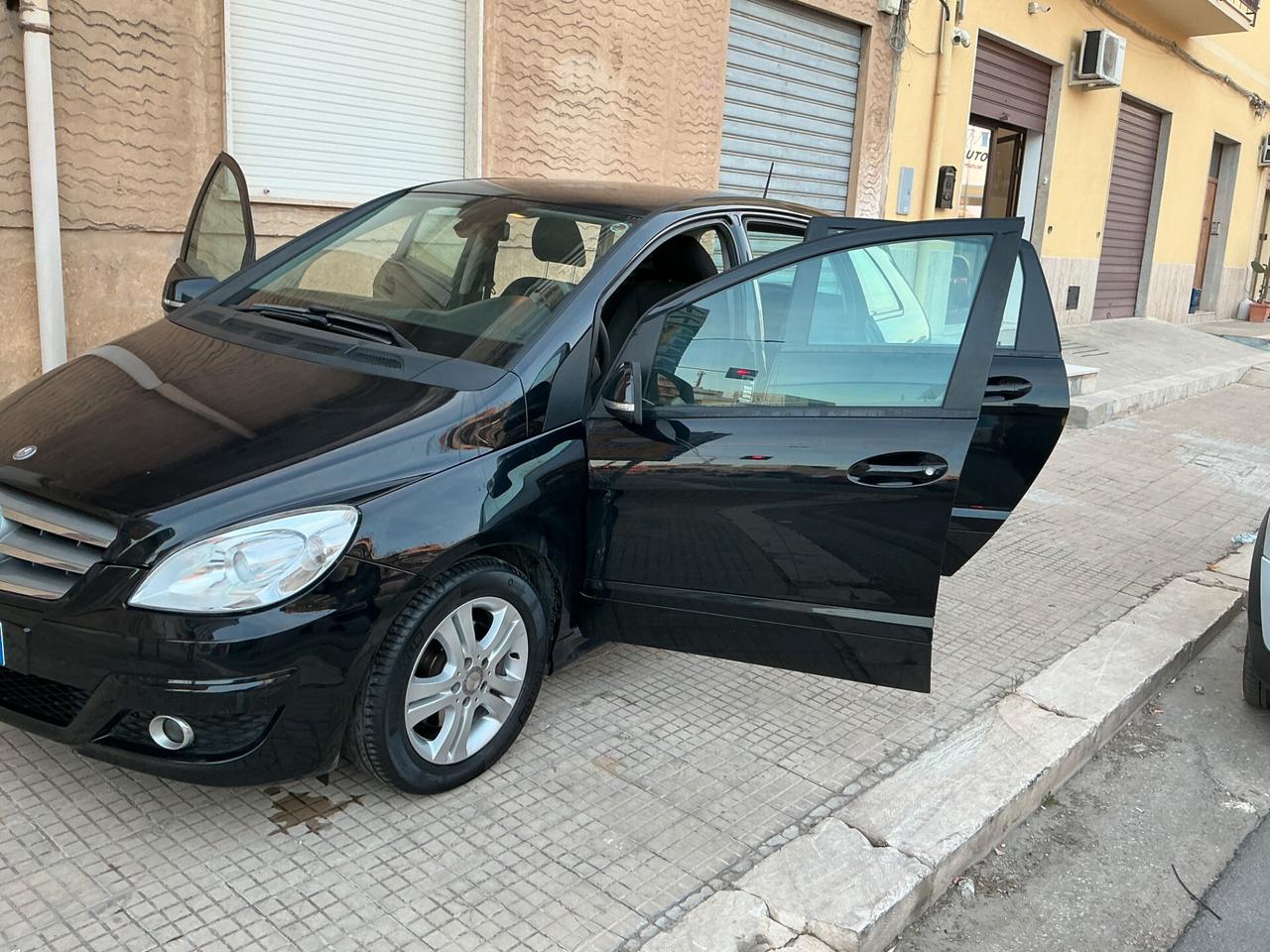 Mercedes-benz B 180 CDI Executive
