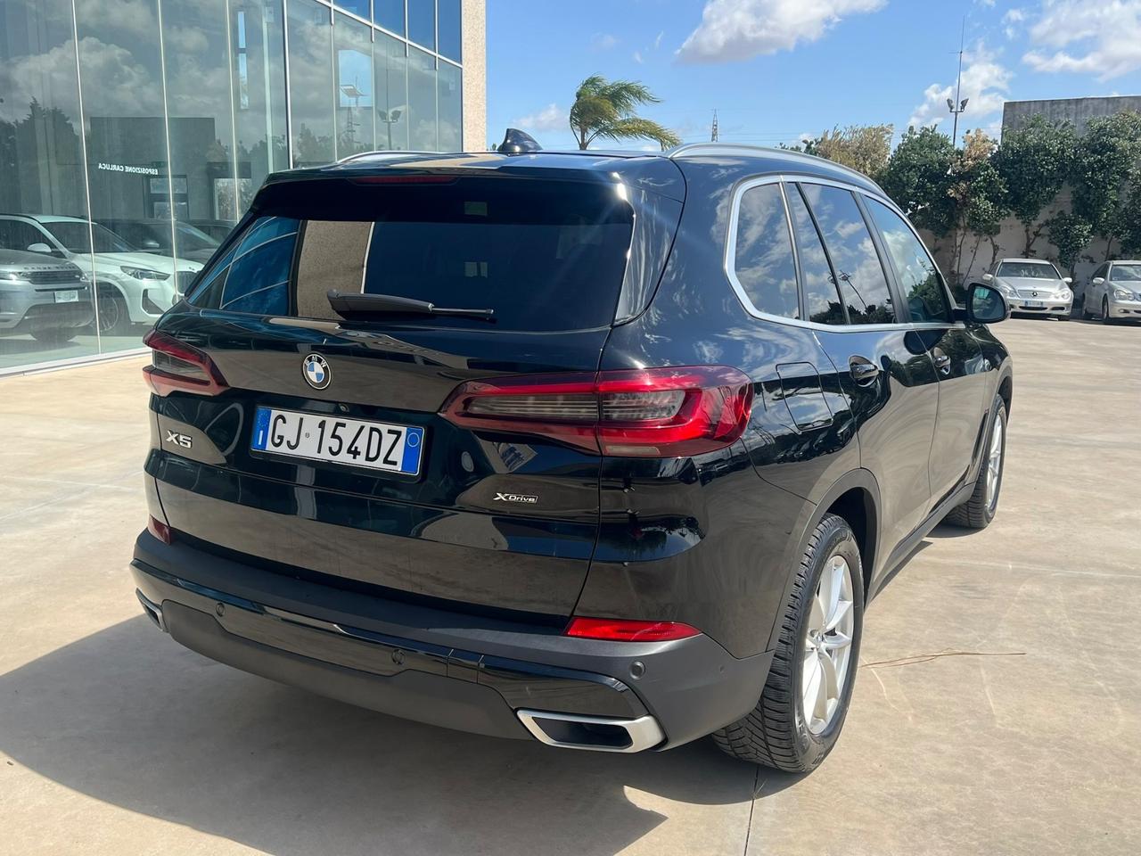 Bmw X5 xDrive25d Business - possibilità noleggio no scoring