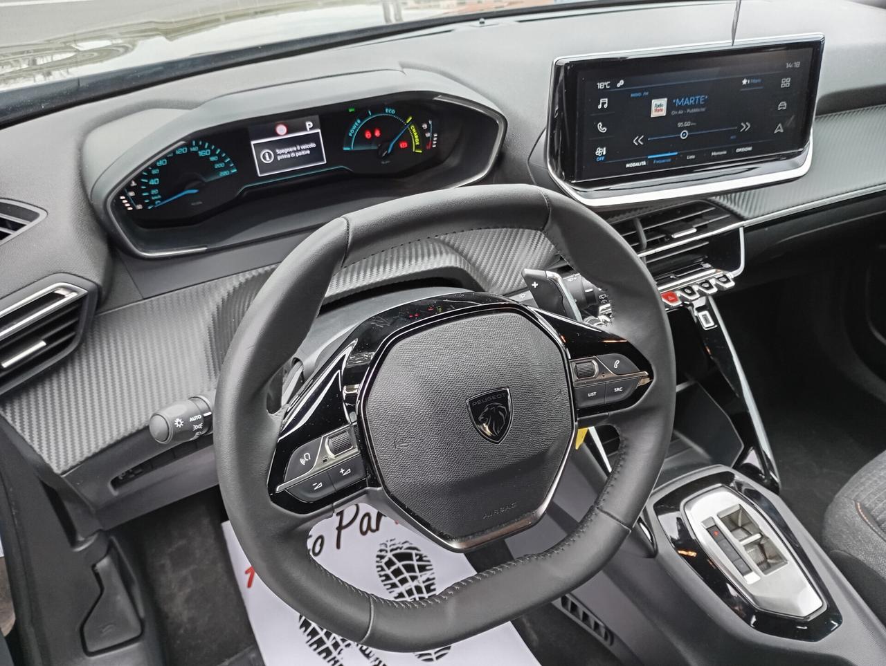 Peugeot 2008 Hybrid 145 e-DCS6 Style