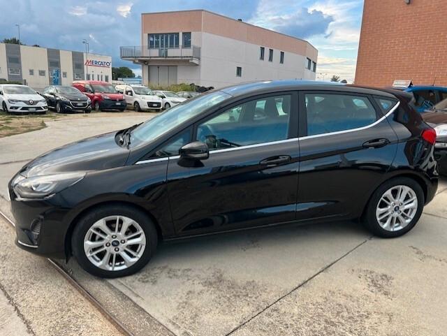 Ford Fiesta 1.1 75 CV 5 porte Titanium