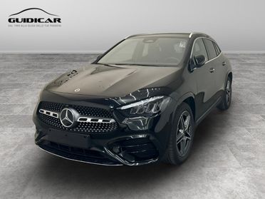 Mercedes-Benz GLA 200 d Automatic 4MATIC