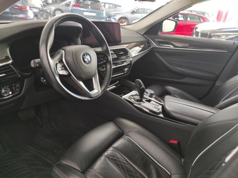 BMW Serie 5(G30/31/F90) - 520d 48V xDrive Touring Luxury