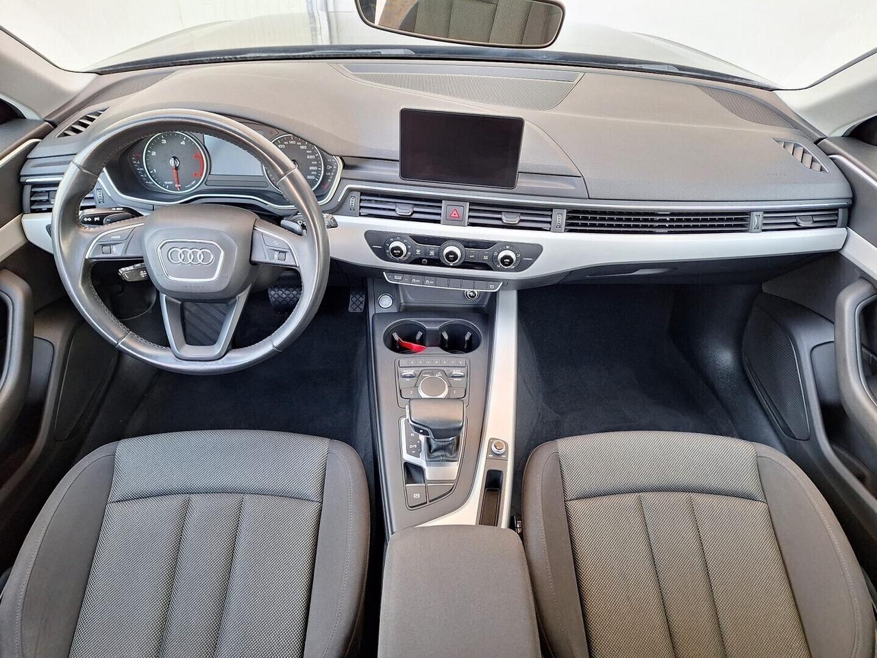 Audi A4 Avant 2.0 150cv Cambio Automatico F1.