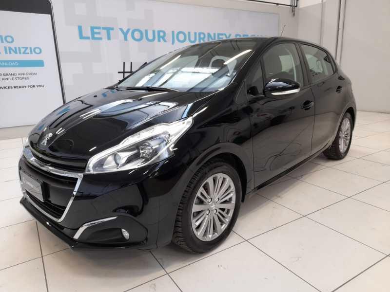 PEUGEOT 208 - 208 1.2 puretech Active s&s 82cv 5p neopatentati