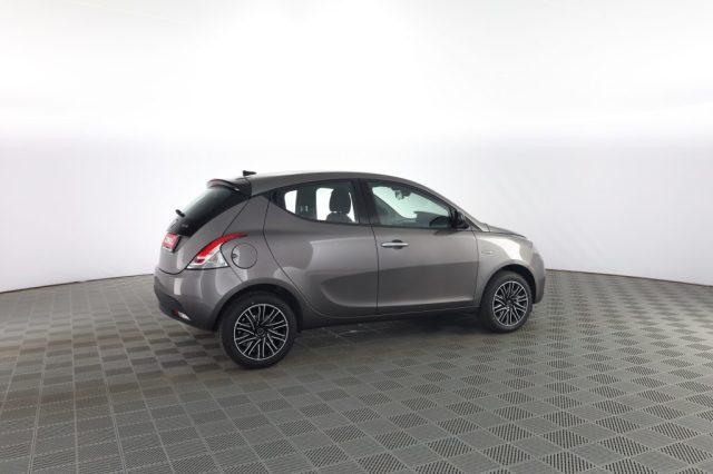 LANCIA Ypsilon Ypsilon 1.0 FireFly 5 porte S&S Hybrid Silver
