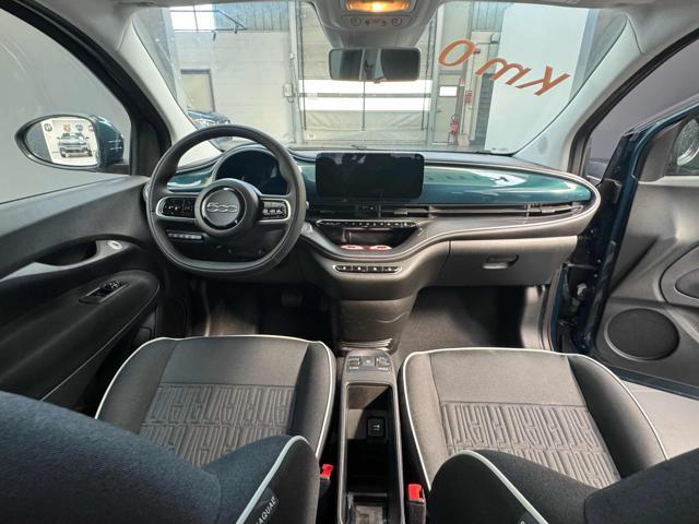 FIAT 500e Fiat La Nuova 500 Hatchback MY23 320 Berlina
