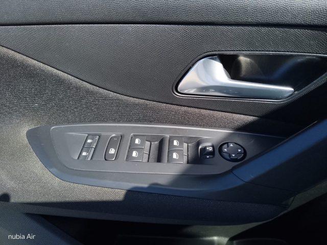PEUGEOT 308 BlueHDi 130 S&S Allure Pack