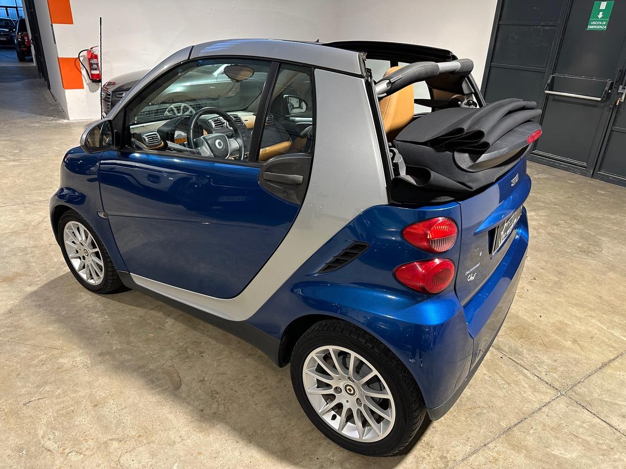 smart forTwo Cabrio 1.0 mhd Passion 71cv - CLIMA - PELLE