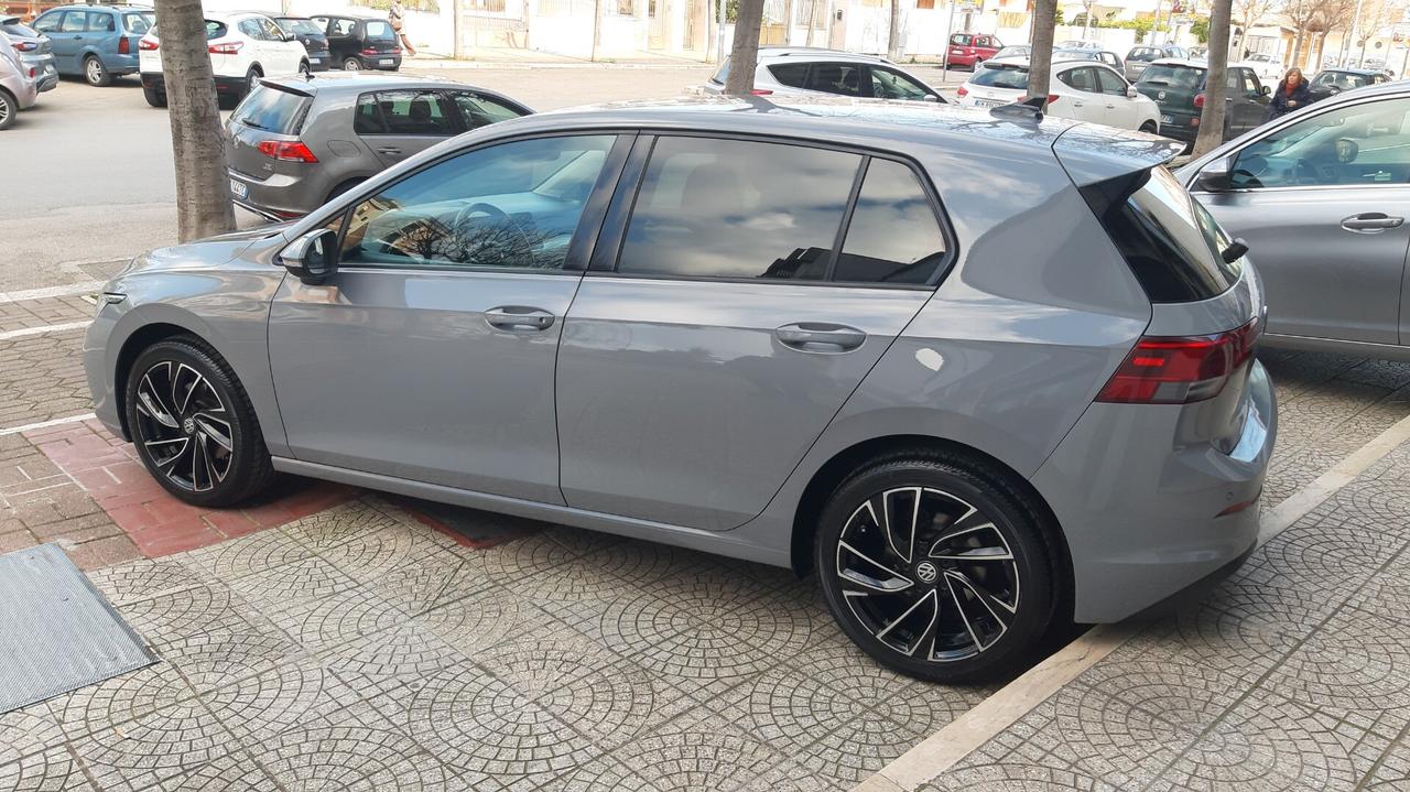 Volkswagen Golf 2.0 TDI SCR Style