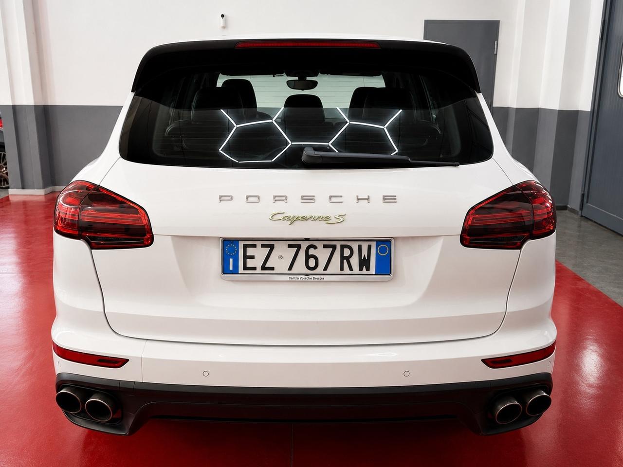 Porsche Cayenne 3.0 S E-Hybrid