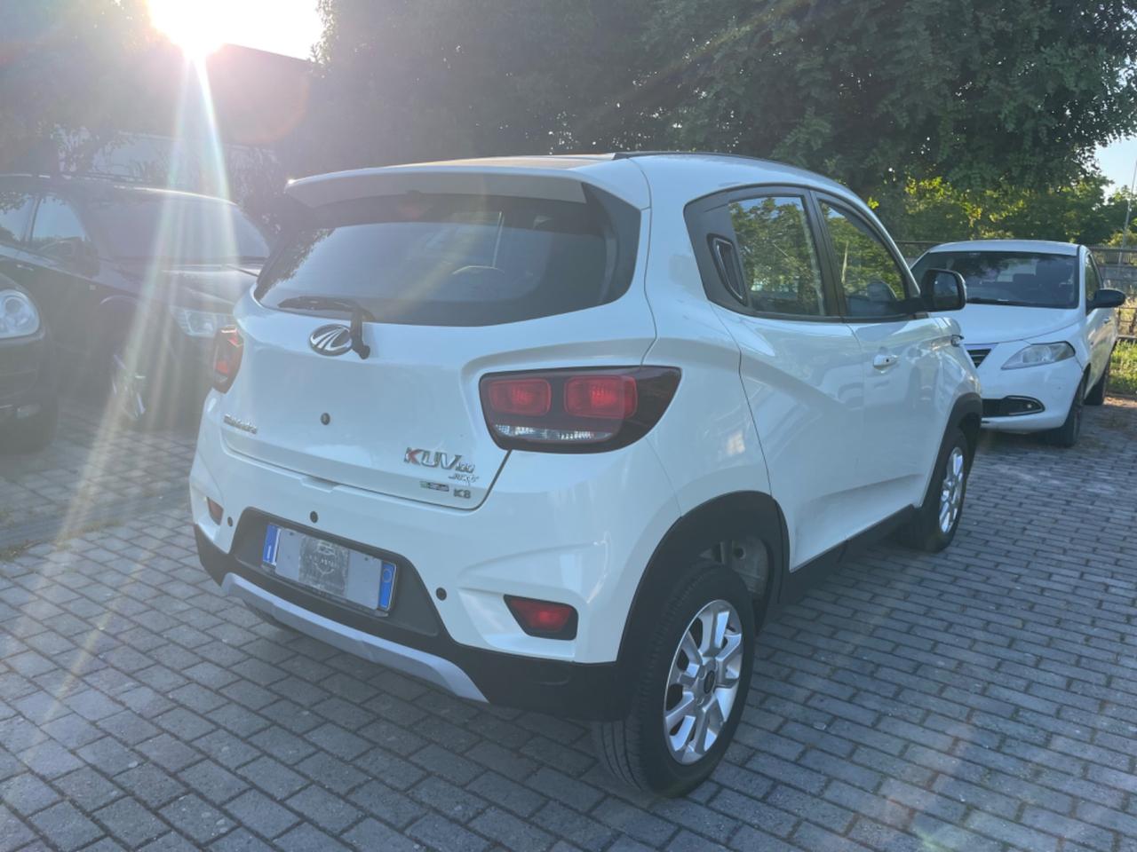 Mahindra KUV100 1.2 VVT M-Bifuel(GPL) K6+ GPL