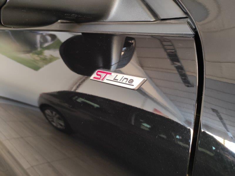 FORD Kuga 3ª serie - Kuga 2.5 Full Hybrid 183 CV CVT AWD ST-Line