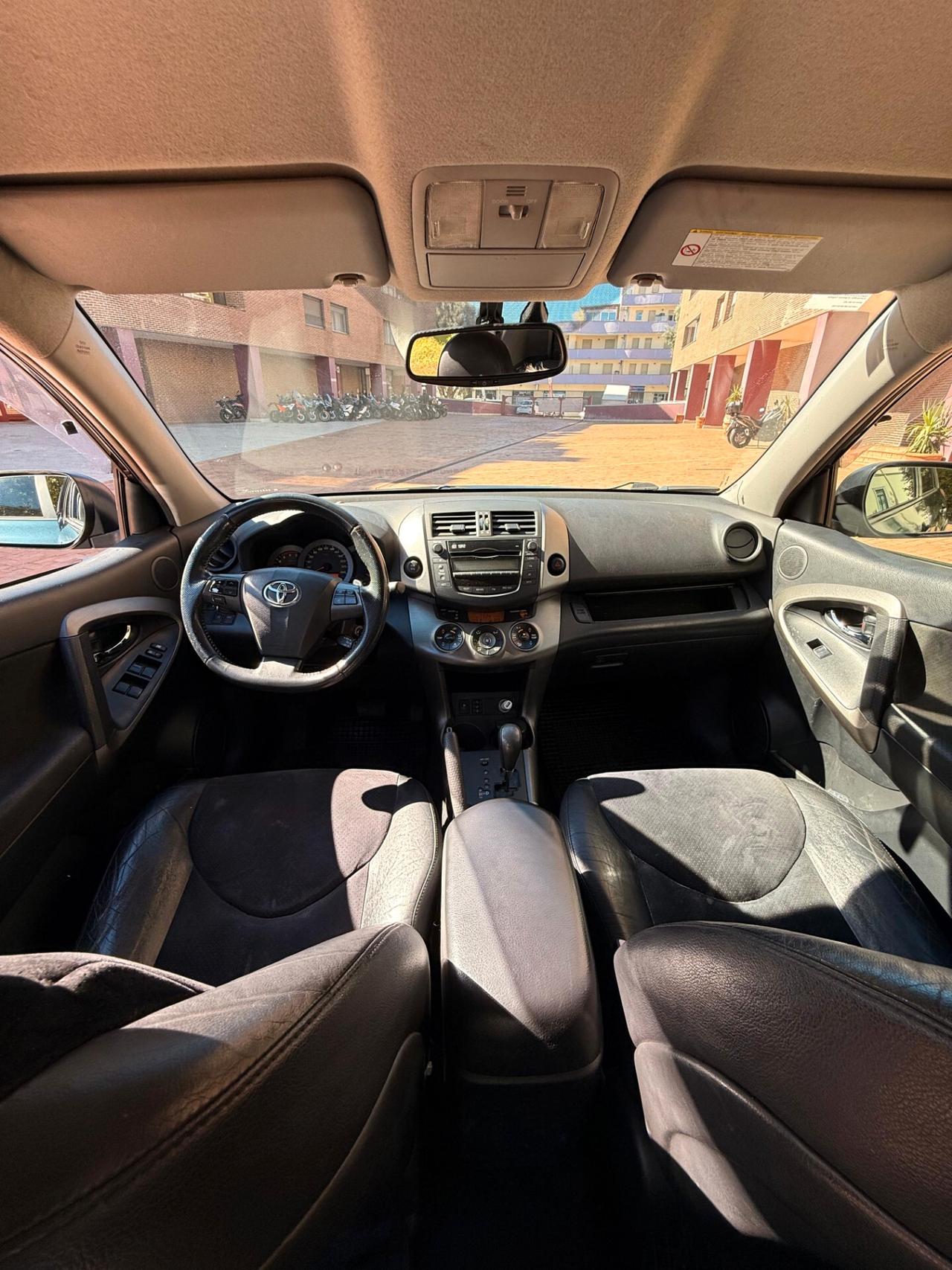 Toyota RAV 4 RAV4 2.2 D-4D 150 CV DPF