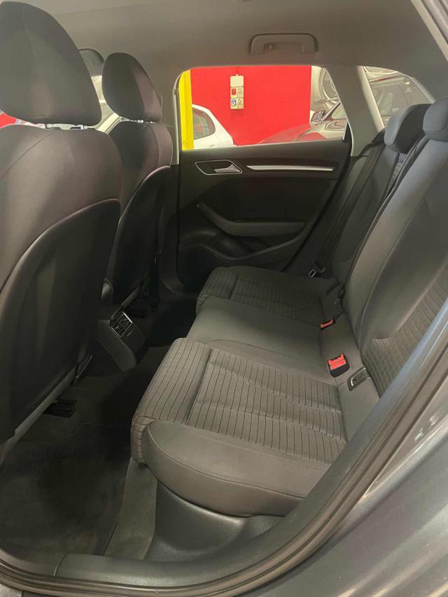 AUDI A3 SPB 2.0 TDI 150 CV clean diesel Attraction