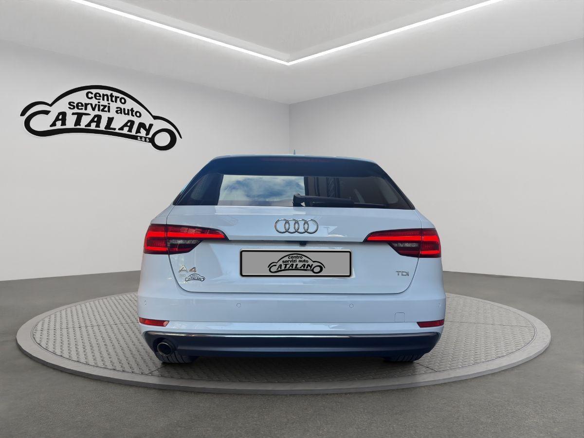 AUDI - A4 Avant - 2.0 TDI 150CV S tronic S LINE