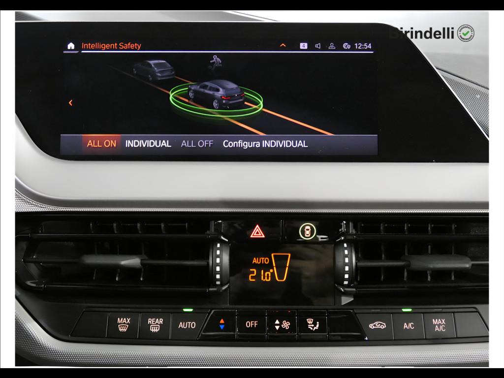 BMW Serie 1 (F40) - 116d 5p. Business Advantage