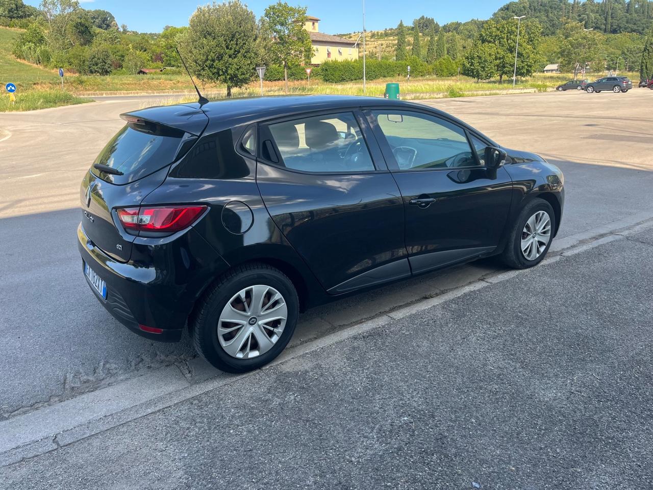 Renault Clio 1.5 dCi 8V 75CV 5 porte Costume National