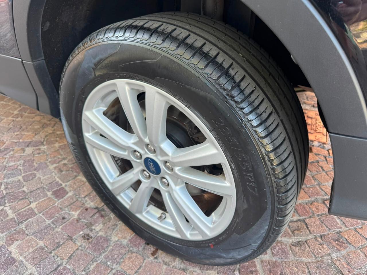 Ford Kuga 1.5 TDCI 120 CV S&S 2WD Titanium