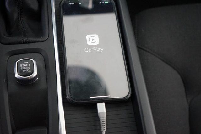 VOLVO V60 D3 Momentum Business Uniprop. Ufficiale Italia