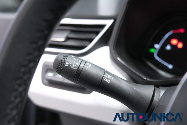 RENAULT Clio TCE 90 CV 5 PORTE TECHNO NEOPATENTATI