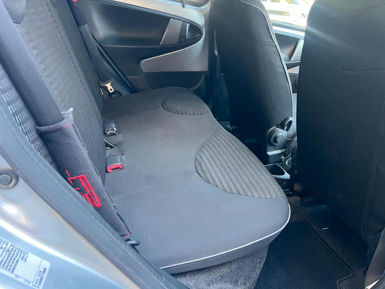 PEUGEOT 107 1.0 68cv 5p ACTIVE NEOPATENTATI