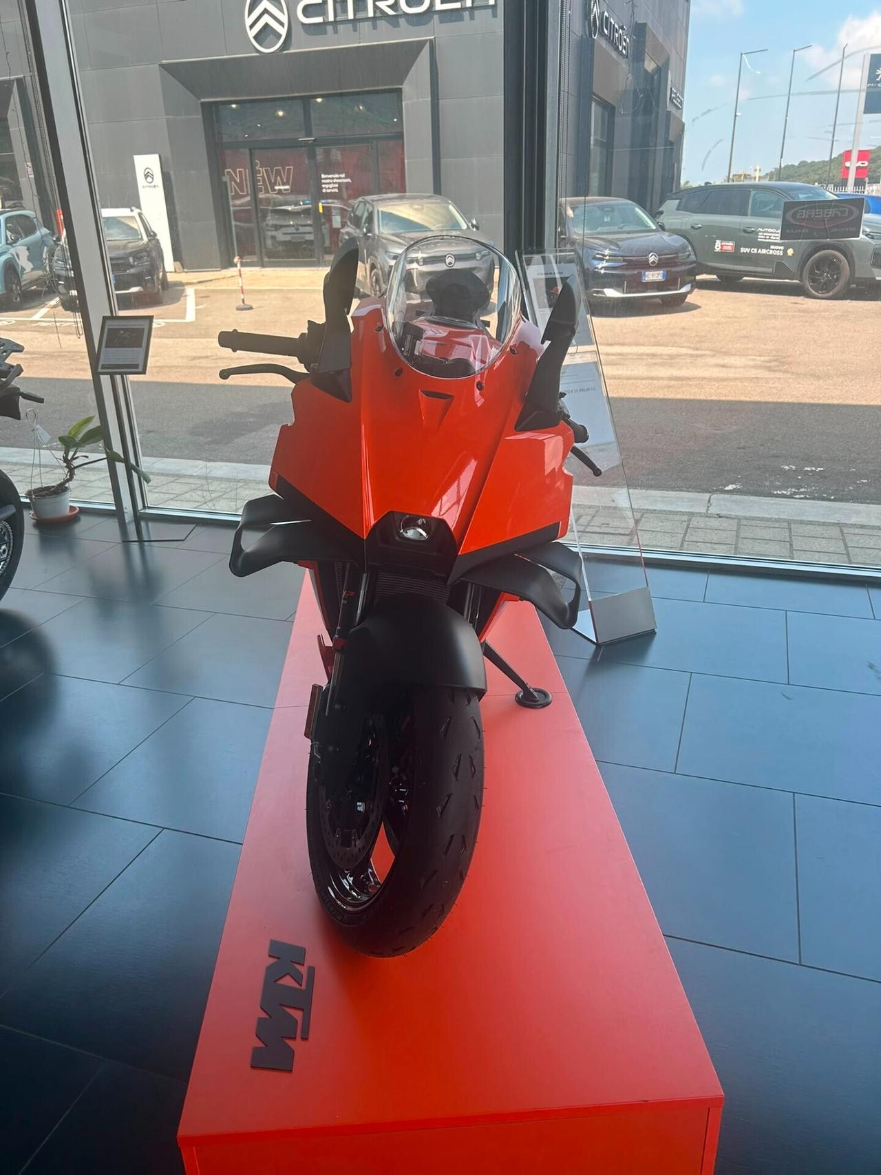 KTM 990 RC