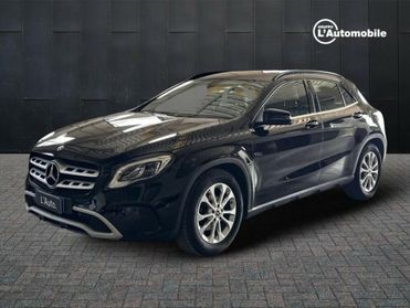 Mercedes GLA 180 180 Business 7G-DCT