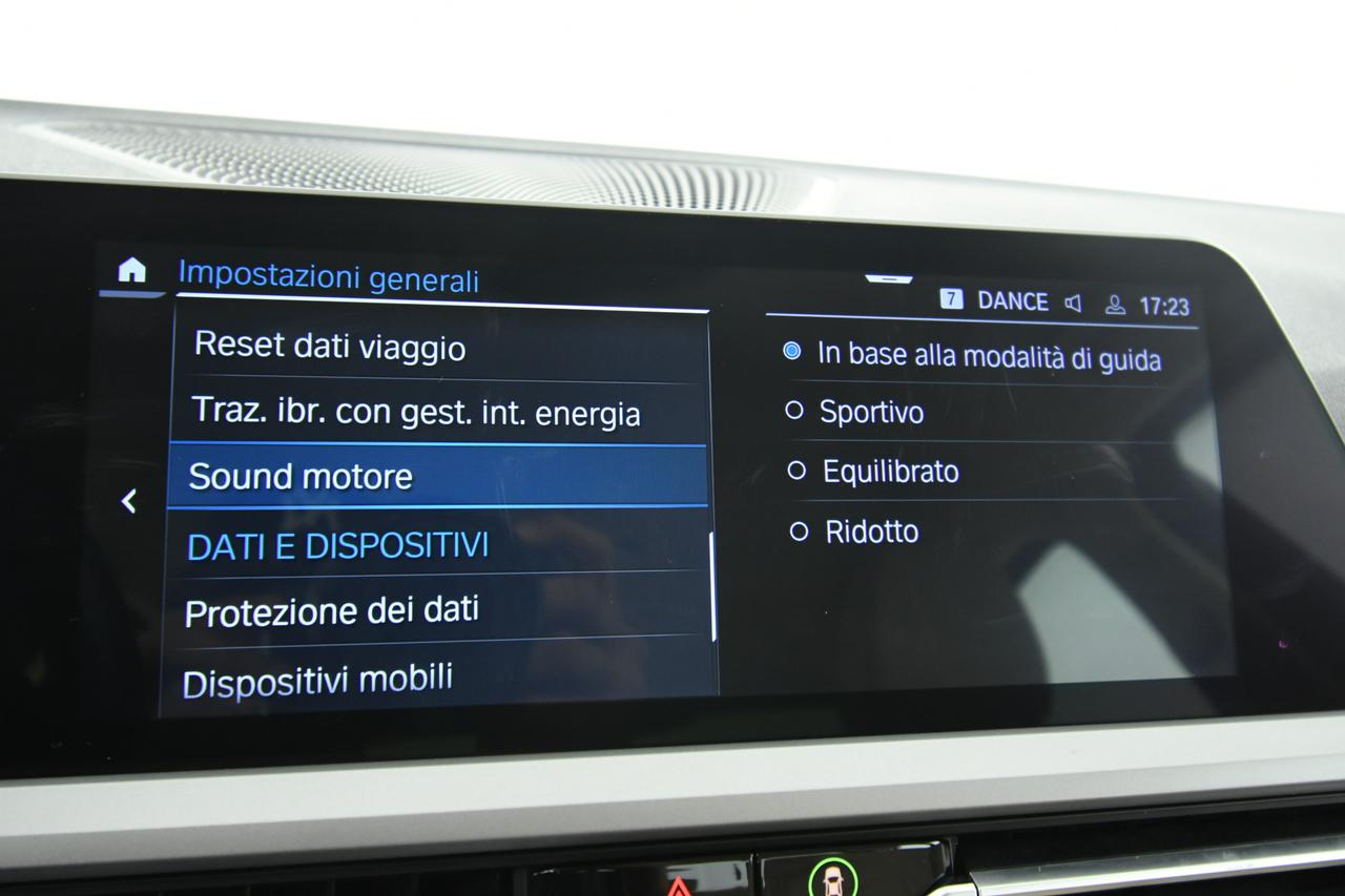 BMW 330e Business Advantage auto PELLE+SCREENMIRRORING+BI-LED