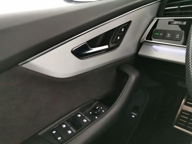 Audi Q8 50 3.0 tdi mhev Sport quattro tiptronic