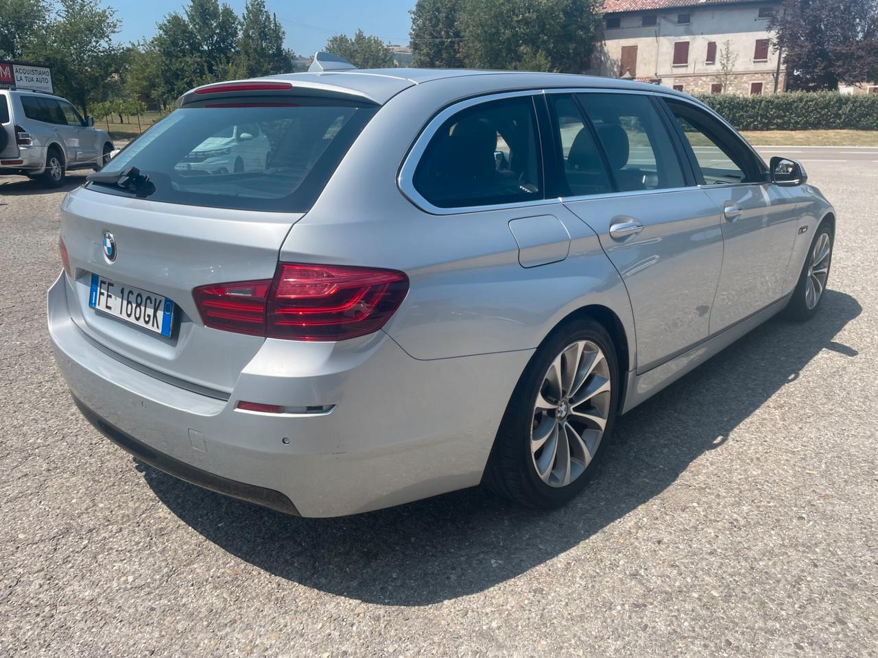 Bmw 520 d xDrive Touring Luxury aut. TETTO APRIBILE