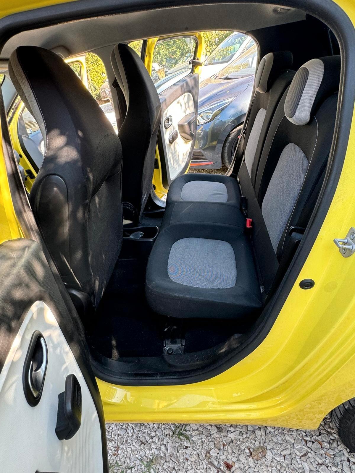 Renault Twingo SCe EDC Intens