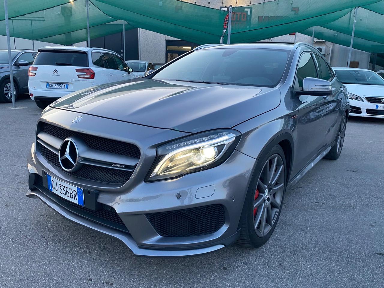 Mercedes GLA 45 AMG Performance 4Matic 2.0 380CV