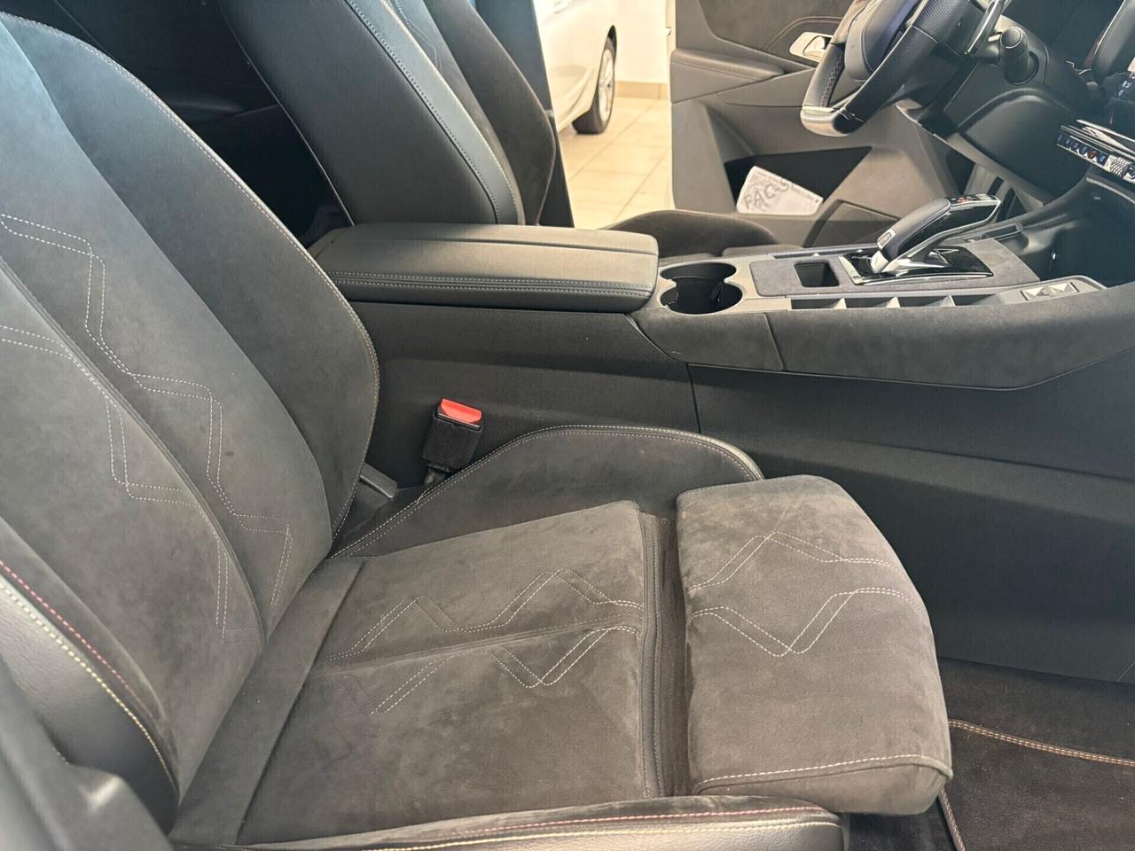 Ds DS 7 Crossback PERFORMANCE LINE+ BlueHDi 130 aut. SPOTICAR